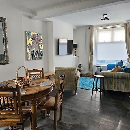Jubilee Jem Villa Aberaman Екстериор снимка