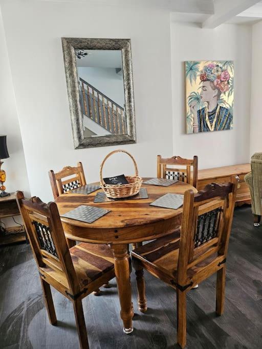 Jubilee Jem Villa Aberaman Екстериор снимка