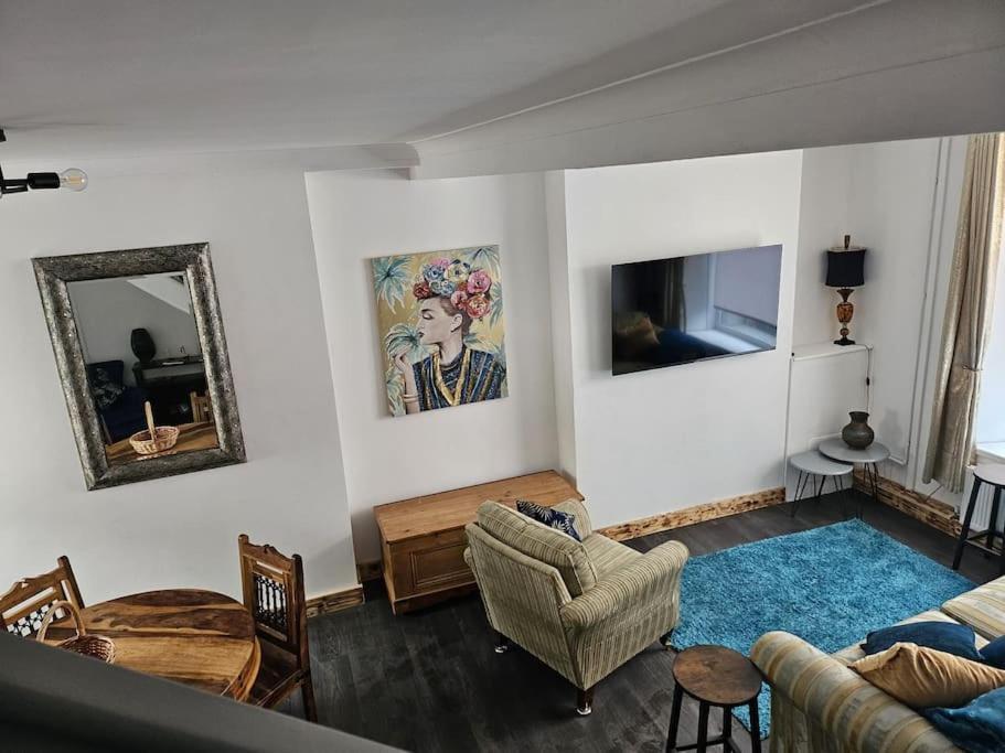 Jubilee Jem Villa Aberaman Екстериор снимка