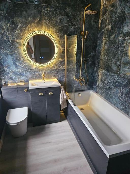 Jubilee Jem Villa Aberaman Екстериор снимка